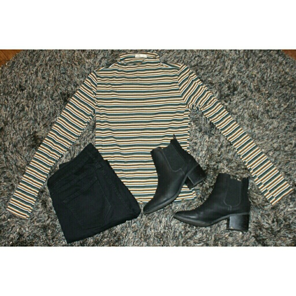 Love Culture Striped Long Sleeve L - Picture 1 of 6